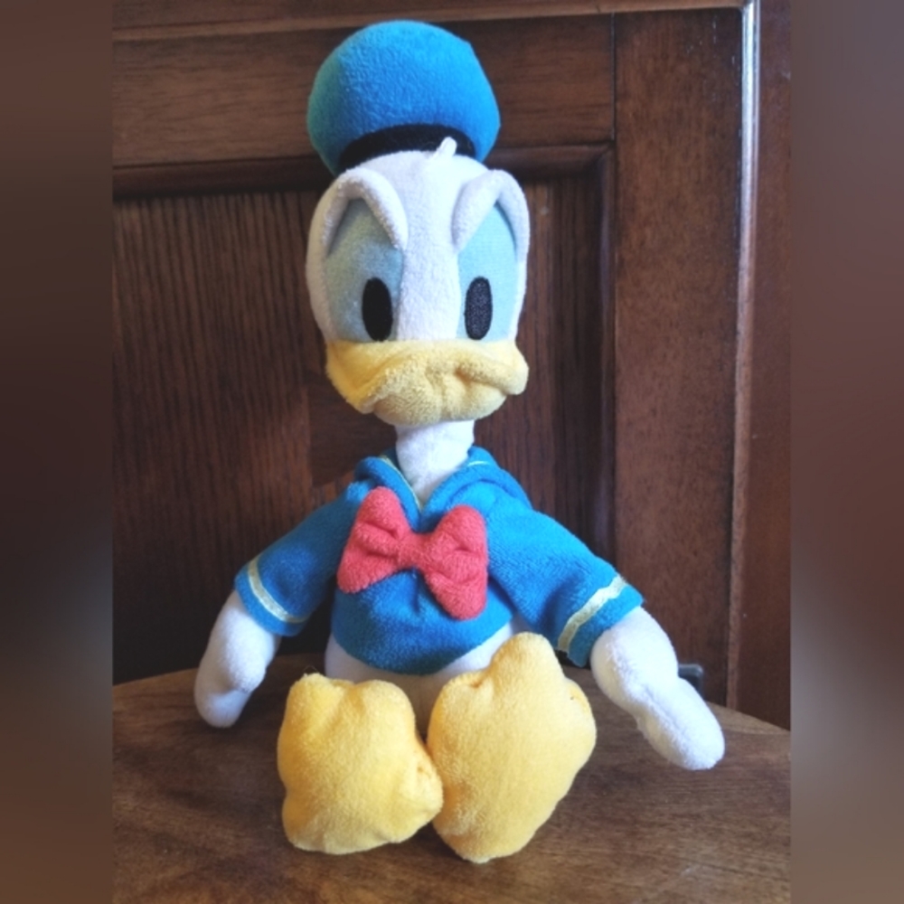 Donald Duck Disney Junior Mickey Mouse Clubhouse Plush 8" Toy